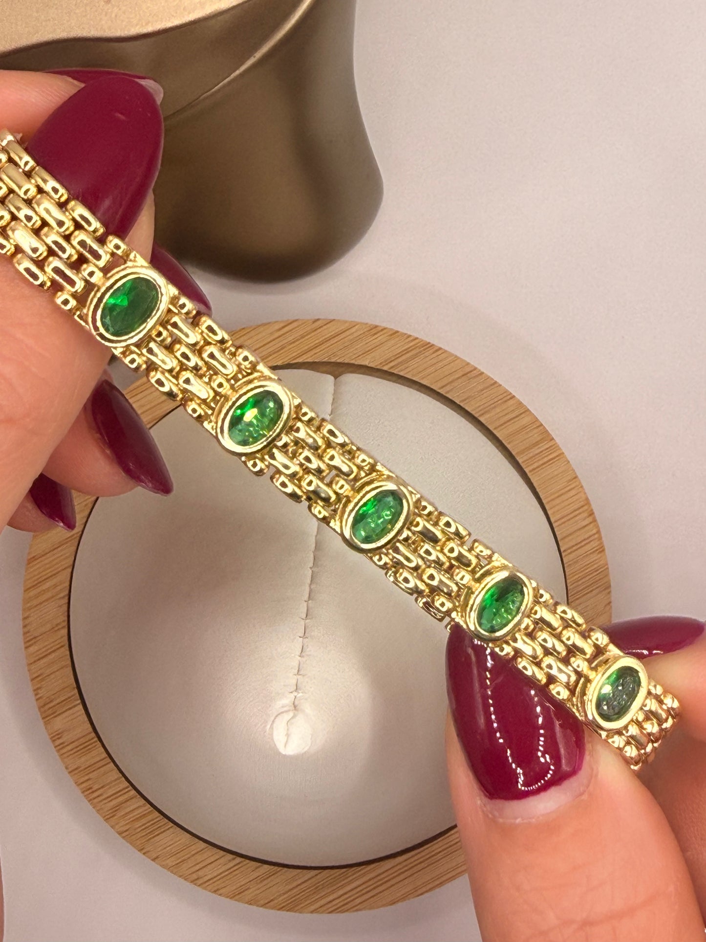 Emerald Green Stones Bracelet